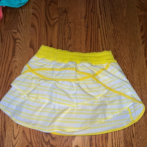 Yellow striped lululemon tennis skirt. - Picture 5 of 6